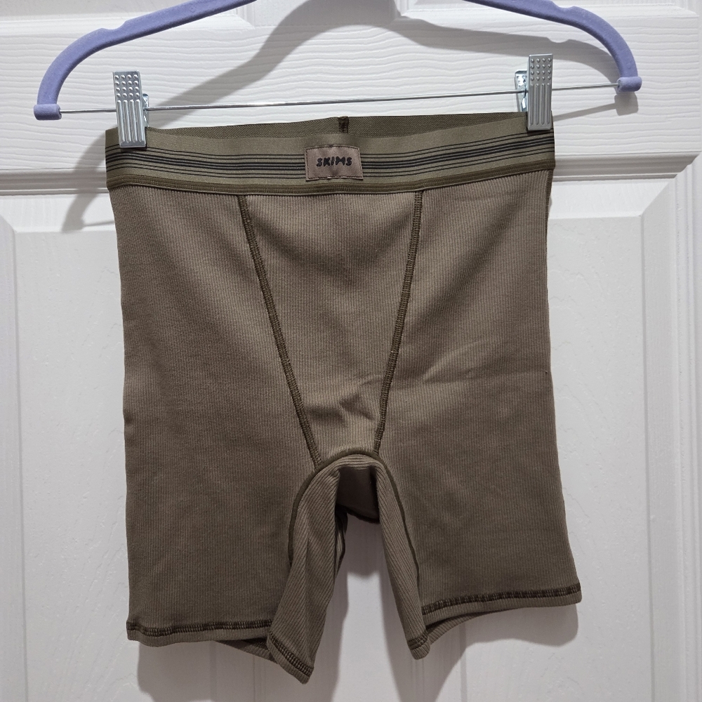 SKIMS NWOT Army Multi Boyfriend Boxer Size XS
